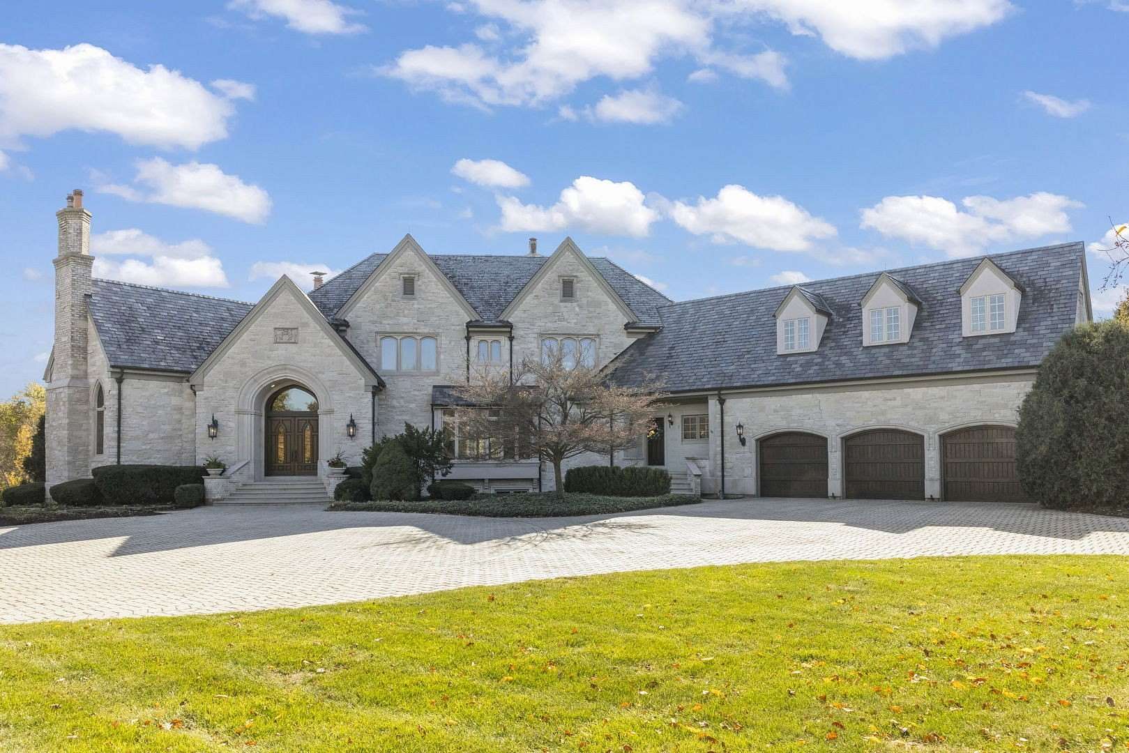2.84 Acres of Land with Home for Sale in Naperville, Illinois