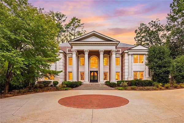 2 Acres of Land with Home for Sale in Atlanta, Georgia