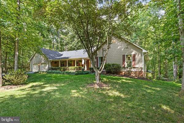 2 Acres of Land with Home for Sale in Jeffersonton, Virginia