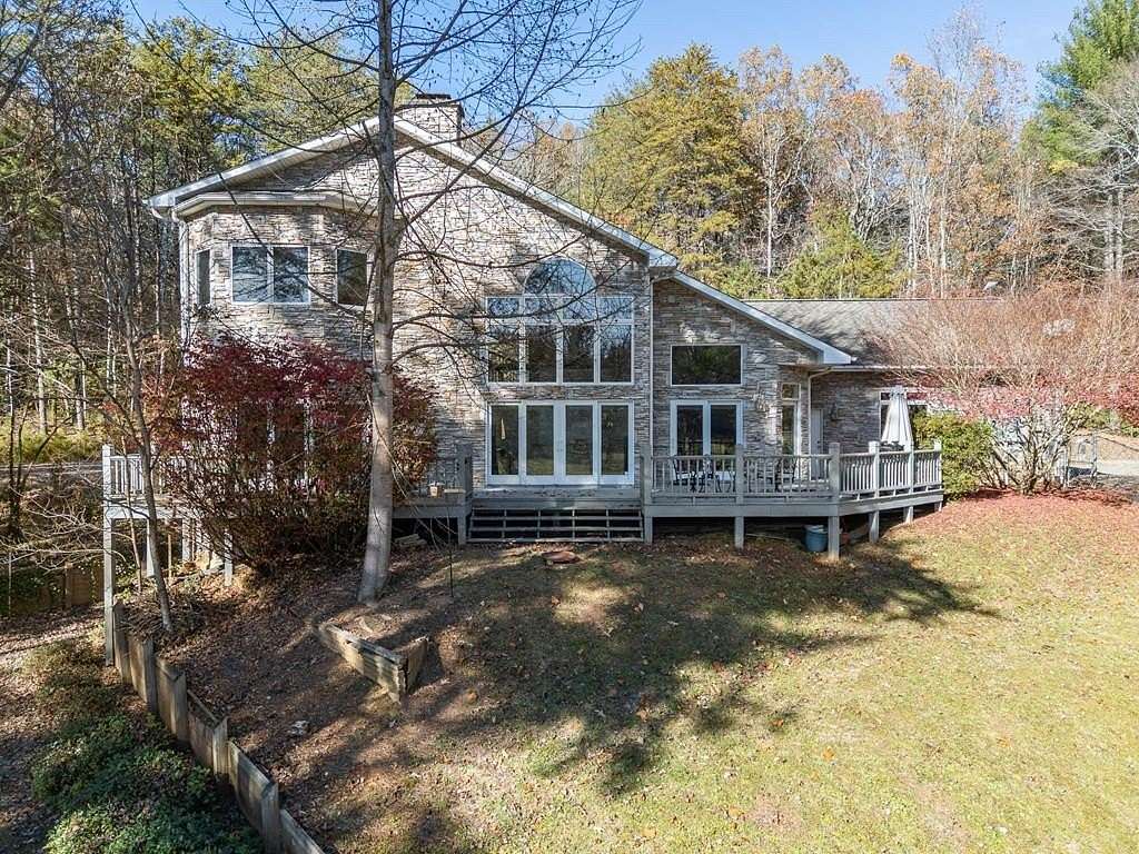 83 Acres of Land with Home for Sale in Murphy, North Carolina