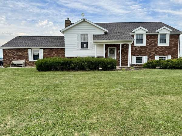 4.36 Acres of Land with Home for Sale in Rockford, Ohio