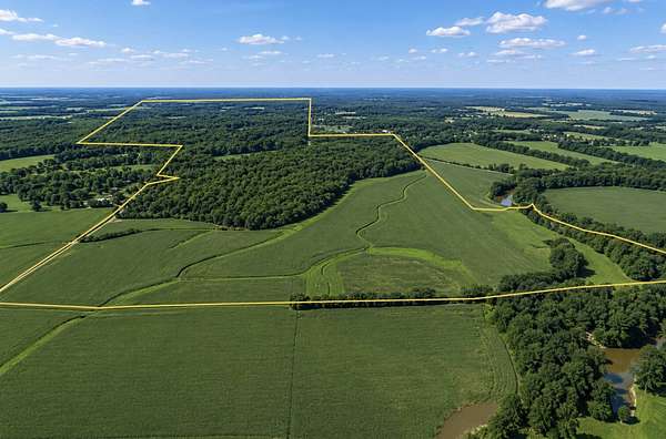658 Acres of Land for Sale in Center Point, Indiana