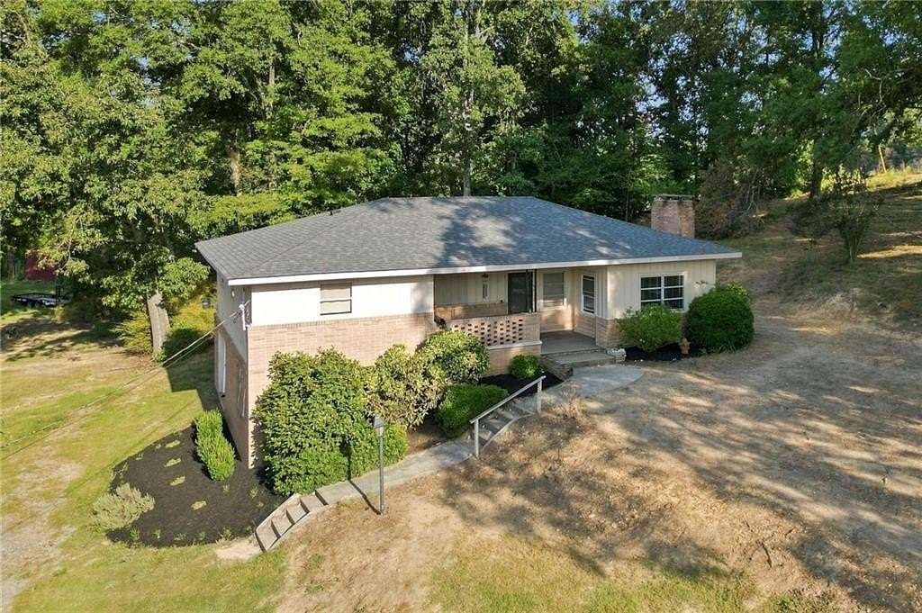 1.59 Acres of Land with Home for Sale in Cartersville, Georgia