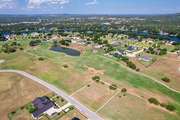 0.59 Acres of Residential Land for Sale in Kingsland, Texas