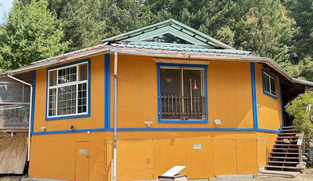 61 Acres of Improved Land for Sale in Honeydew, California