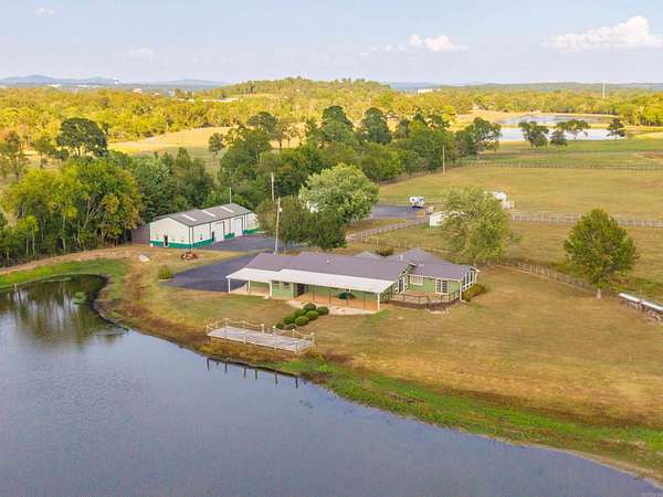 42 Acres of Improved Land for Sale in Hot Springs, Arkansas