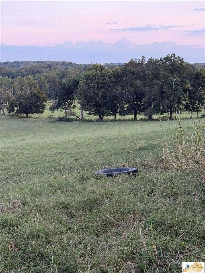 61.7 Acres of Agricultural & Residential Land for Sale in Tompkinsville, Kentucky