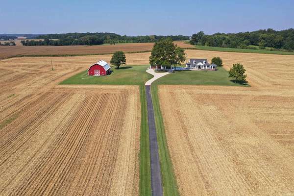 6 Acres of Land with Home for Sale in Mount Vernon, Indiana