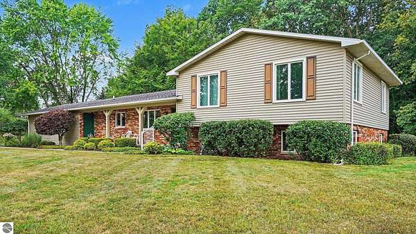 19.7 Acres of Land with Home for Sale in Mount Pleasant, Michigan