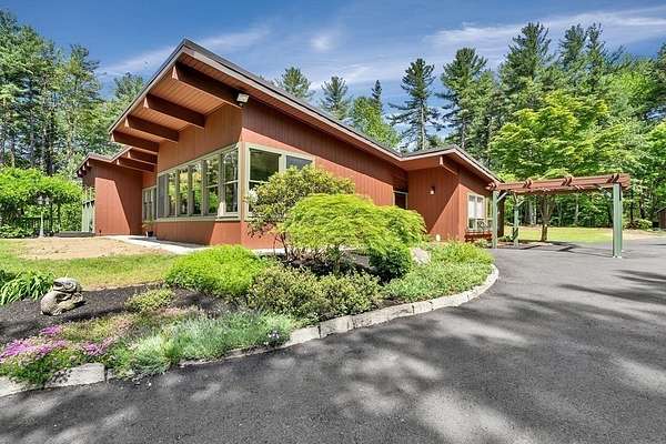 4.68 Acres of Land with Home for Sale in Bolton, Massachusetts