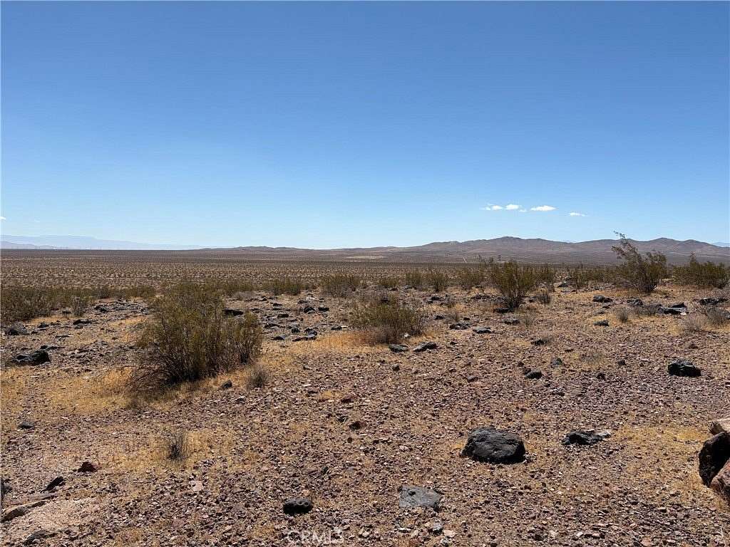 10 Acres of Land for Sale in Adelanto, California
