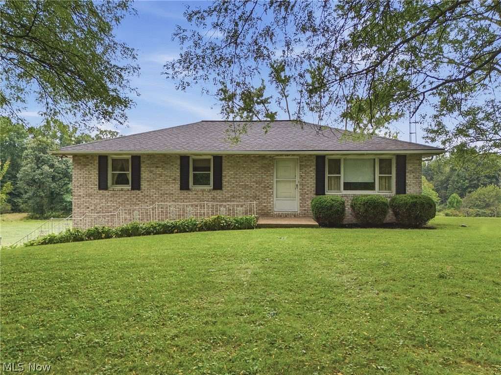 9.23 Acres of Land with Home for Sale in Canton, Ohio