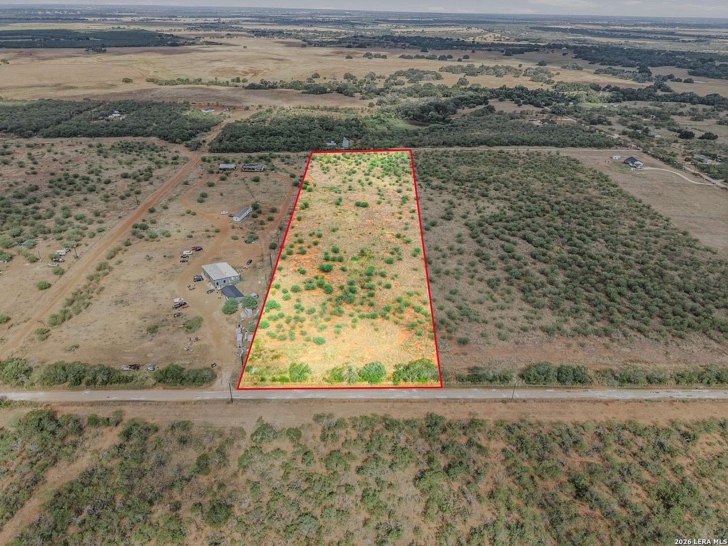 10 Acres of Land for Sale in Floresville, Texas