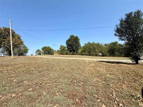 5 Acres of Residential Land for Sale in Muskogee, Oklahoma