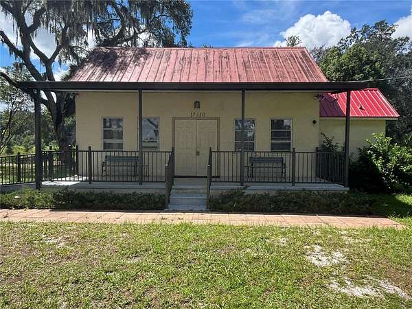 2.32 Acres of Land with Home for Sale in Ocklawaha, Florida