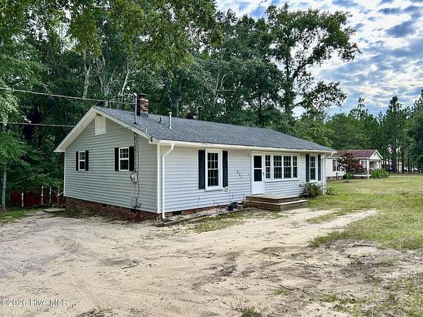 3.73 Acres of Land with Home for Lease in Rockingham, North Carolina