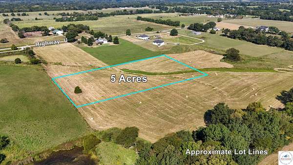 5 Acres of Residential Land for Sale in Sedalia, Missouri