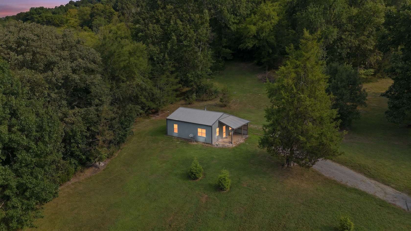 20 Acres of Land with Home for Sale in Petersburg, Tennessee
