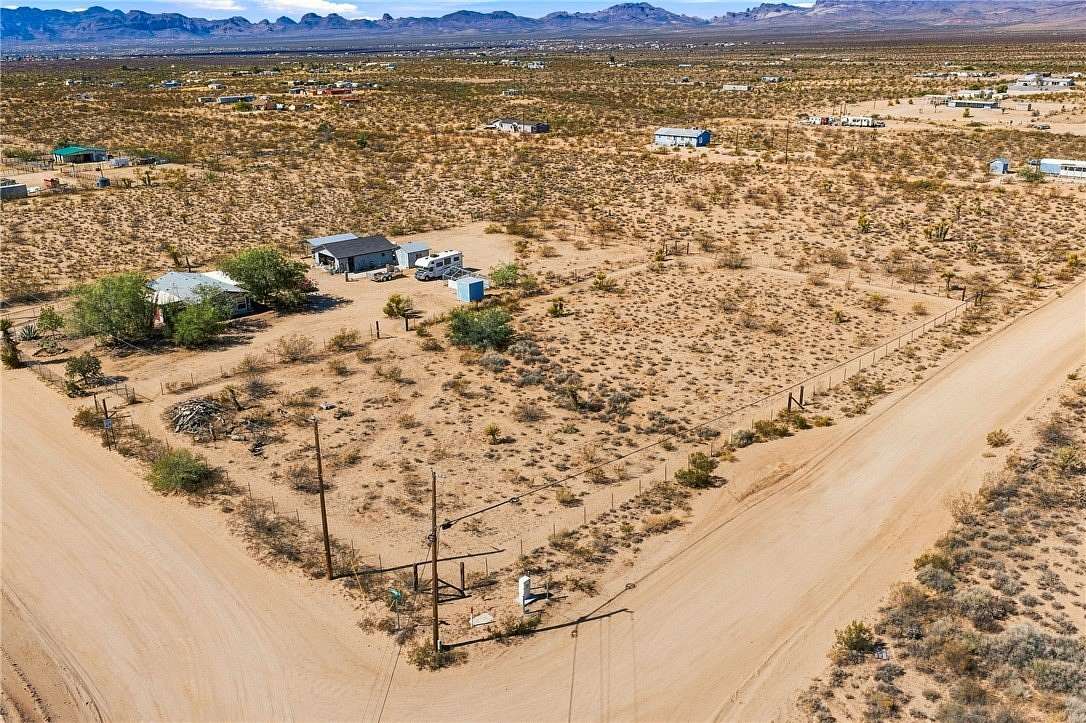 2 Acres of Land with Home for Sale in Golden Valley, Arizona