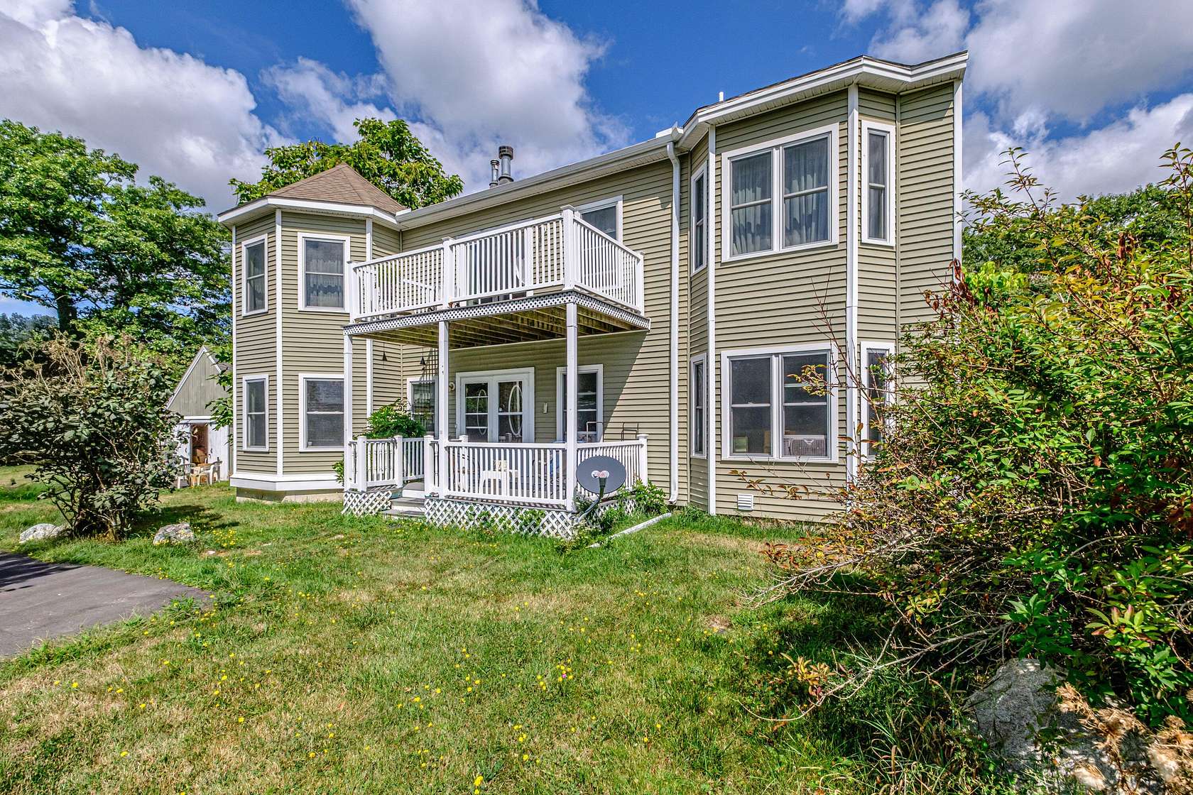 3.4 Acres of Land with Home for Sale in Wiscasset, Maine