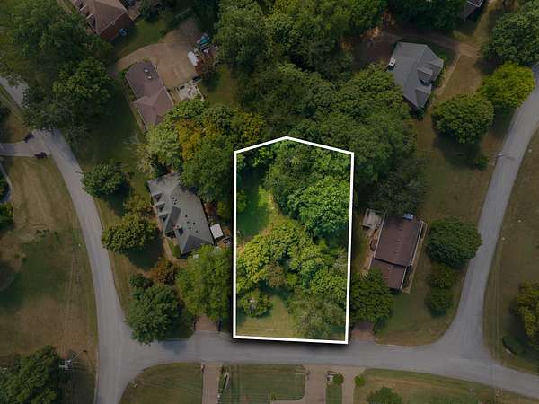 0.49 Acres of Residential Land for Sale in Kingston Springs, Tennessee