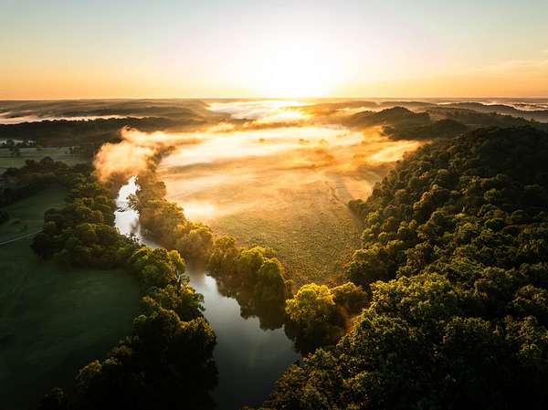 106 Acres of Land for Sale in White Bluff, Tennessee