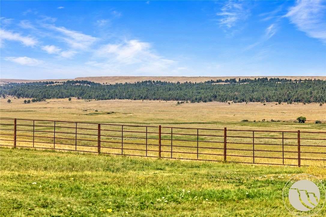 600 Acres of Improved Land for Sale in Lewistown, Montana