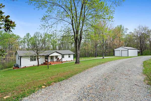 4.1 Acres of Land with Home for Sale in Franklin, Tennessee