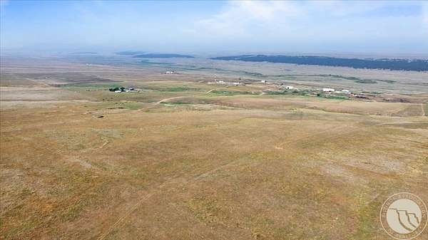 200 Acres of Agricultural & Residential Land for Sale in Lewistown, Montana