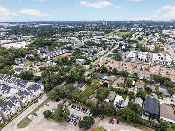 0.17 Acres of Mixed-Use Land for Sale in Dallas, Texas
