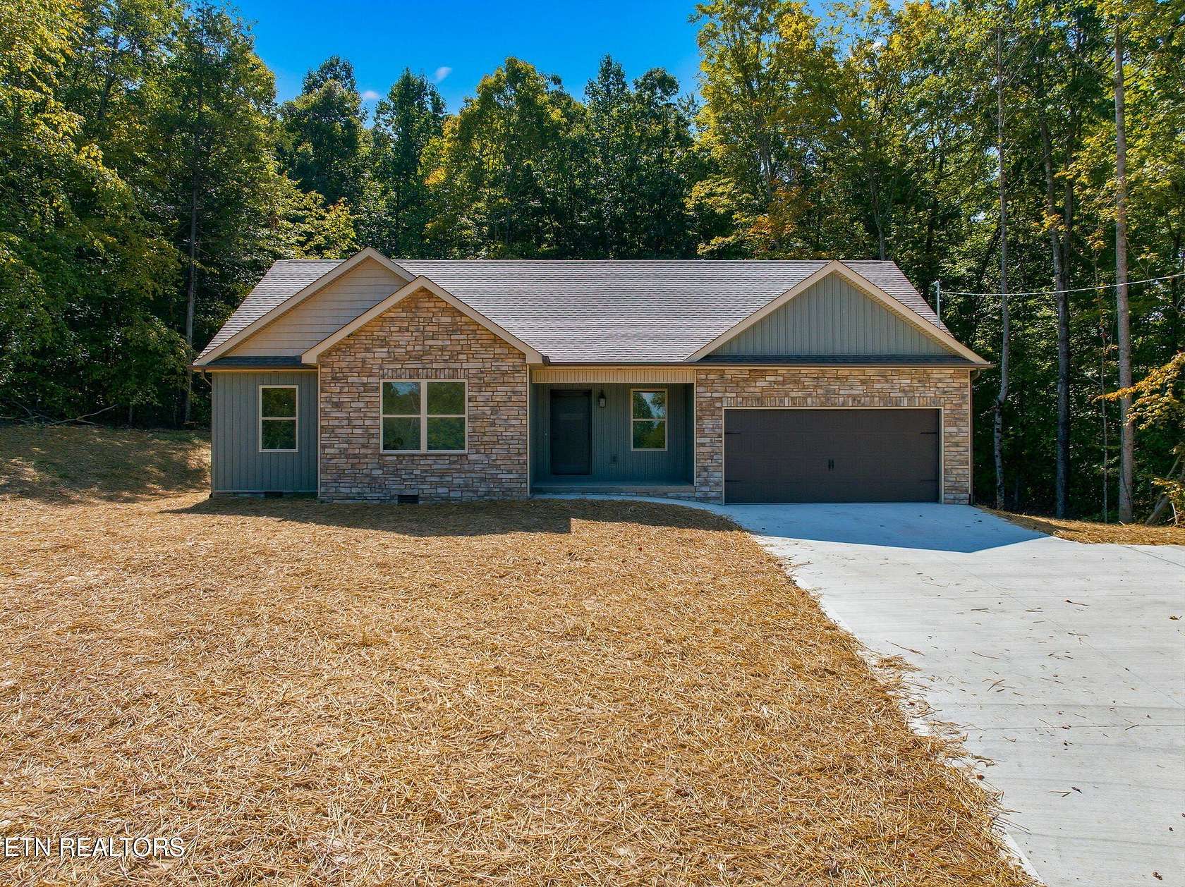 4.13 Acres of Land with Home for Sale in Maynardville, Tennessee