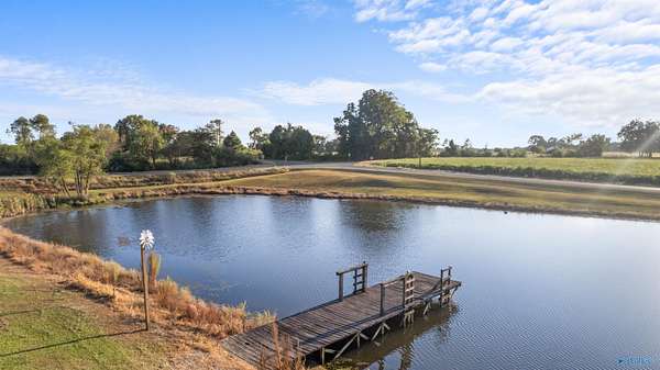 7 Acres of Land with Home for Sale in Boaz, Alabama