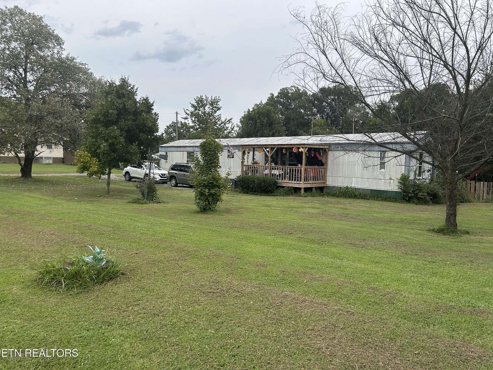 1.9 Acres of Land with Home for Sale in Decatur, Tennessee