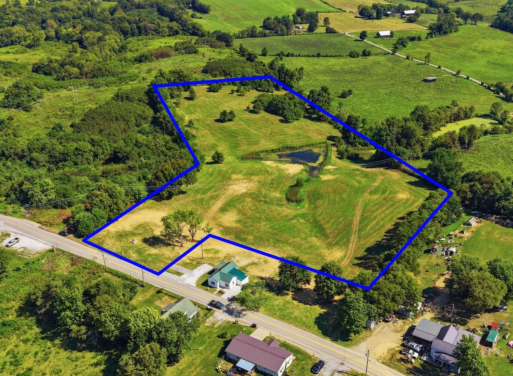 9.64 Acres of Residential Land for Sale in Berry, Kentucky