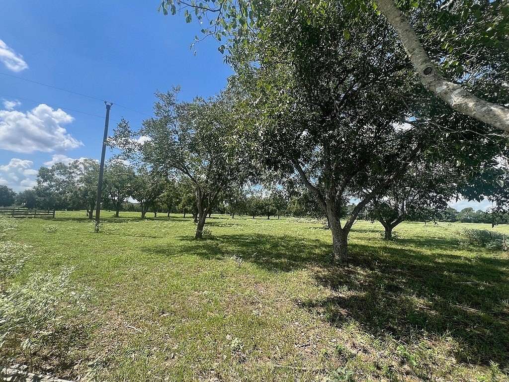 163 Acres of Land for Sale in Chappell Hill, Texas