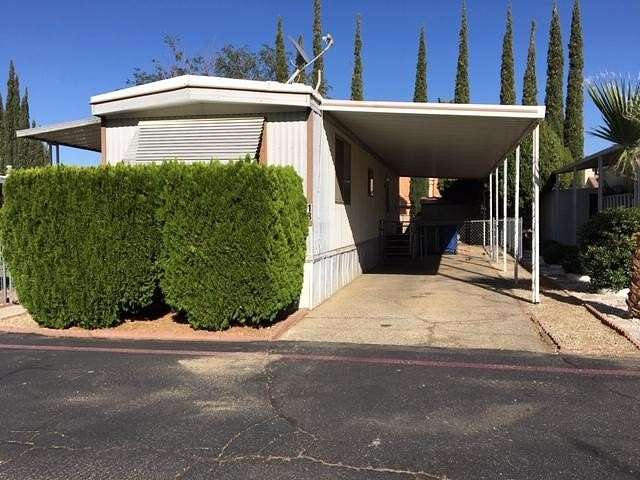 19.8 Acres of Land with Home for Lease in Lancaster, California