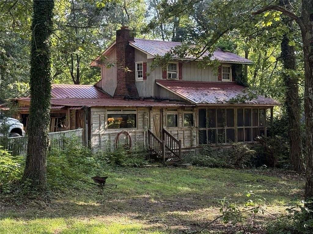 5.55 Acres of Land with Home for Sale in Aragon, Georgia