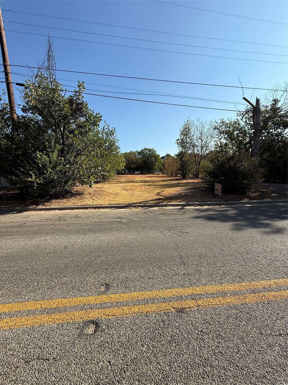 0.17 Acres of Land for Sale in Brownwood, Texas