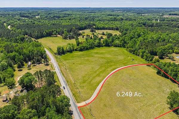6.25 Acres of Land for Sale in Buffalo Junction, Virginia
