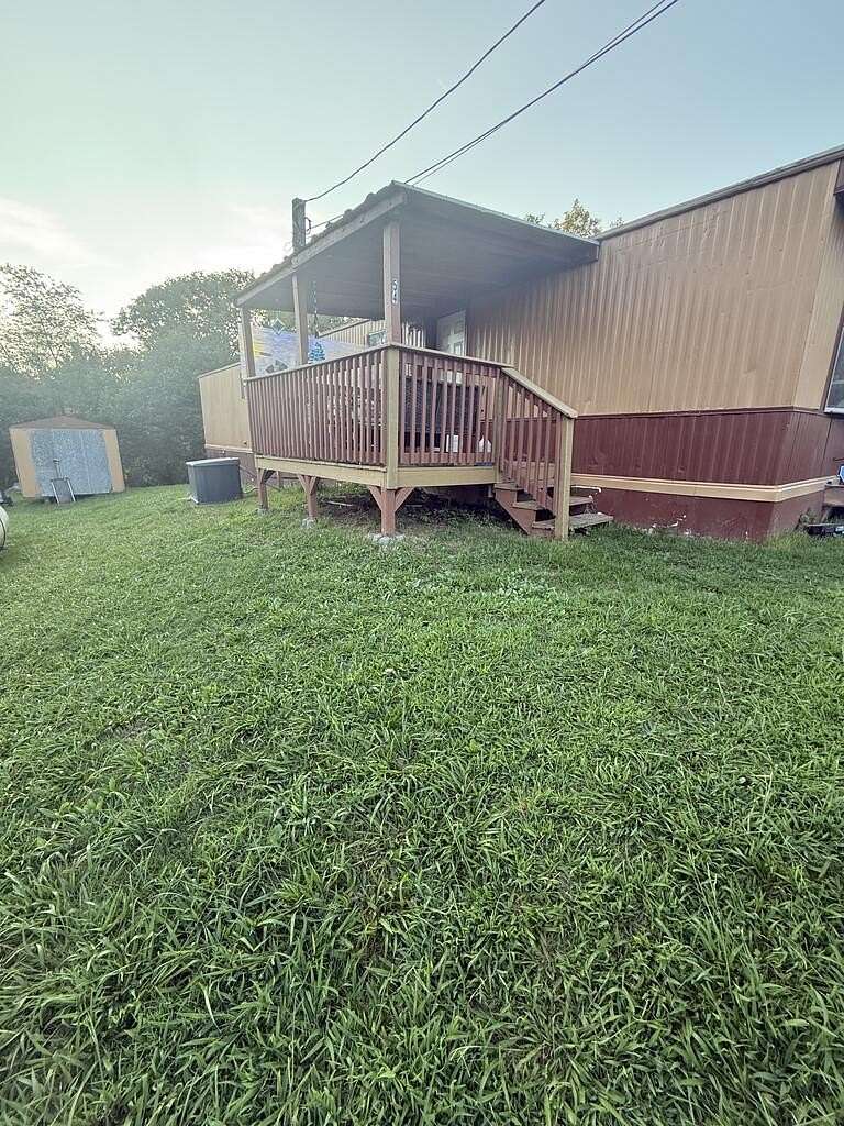 28 Acres of Land with Home for Sale in Oak Hill, West Virginia