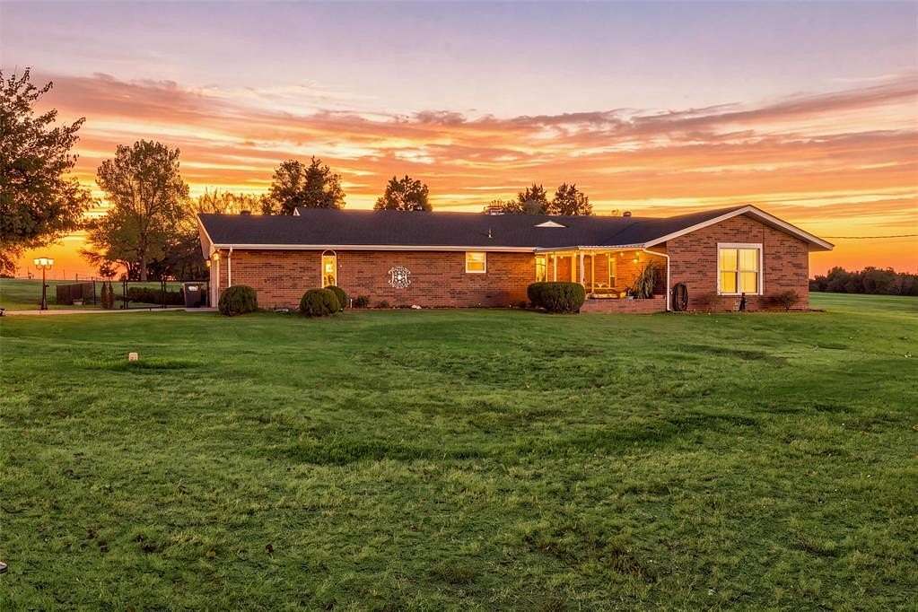 2.5 Acres of Land with Home for Sale in Edmond, Oklahoma