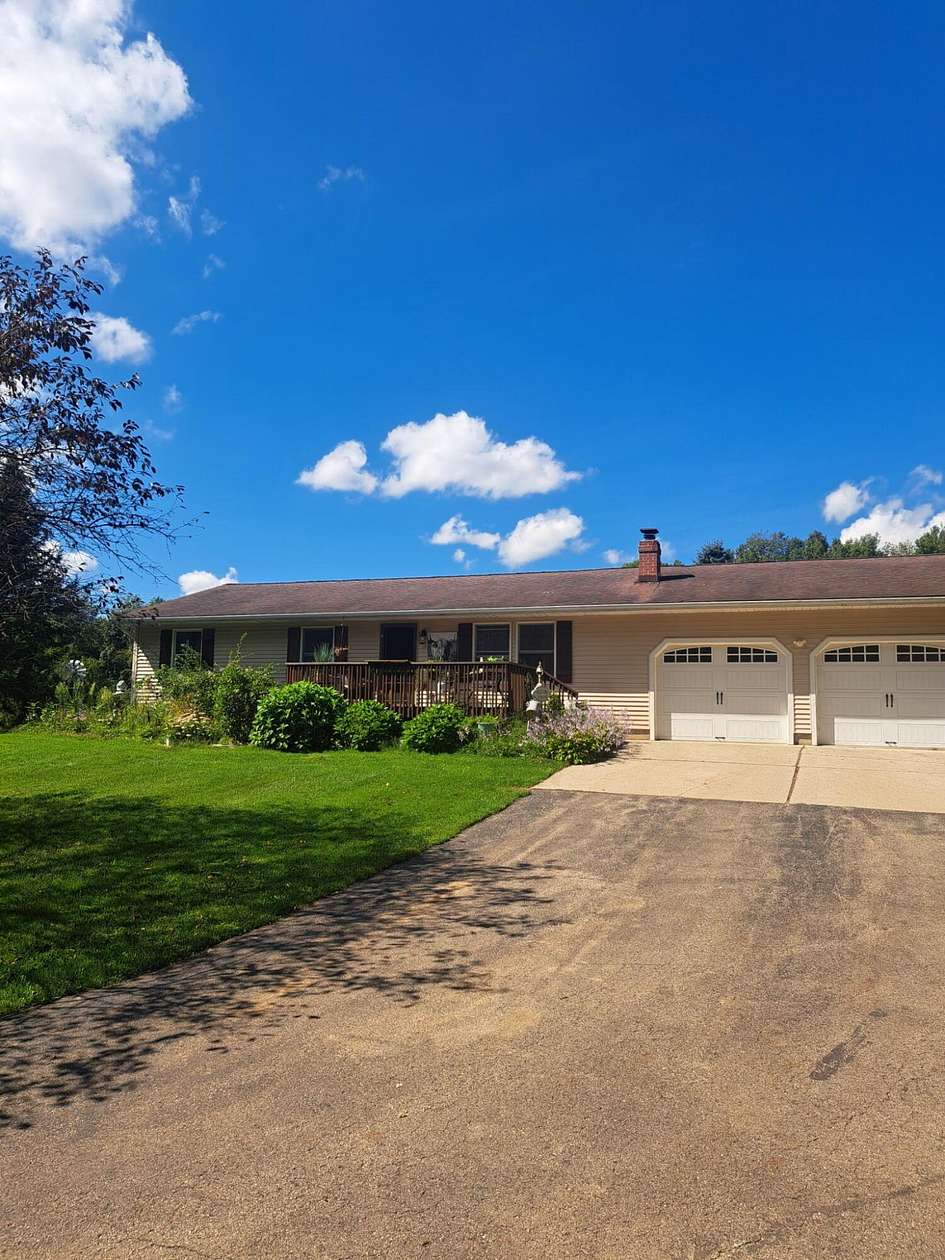 22.6 Acres of Land with Home for Sale in Bellevue, Michigan