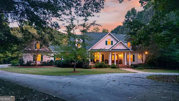 21.7 Acres of Land with Home for Sale in Fayetteville, Georgia