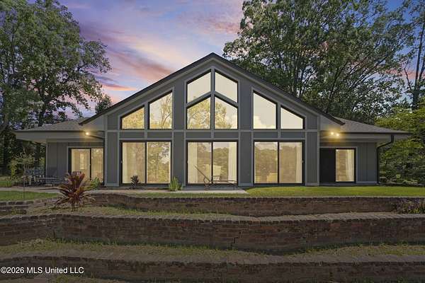 1.5 Acres of Land with Home for Sale in Hernando, Mississippi