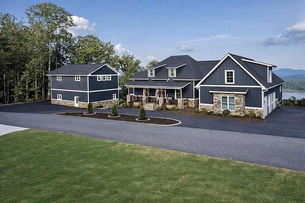 2.83 Acres of Land with Home for Sale in Blairsville, Georgia