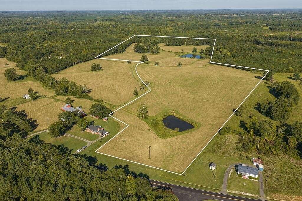 71.2 Acres of Agricultural & Residential Land for Sale in Buffalo Junction, Virginia