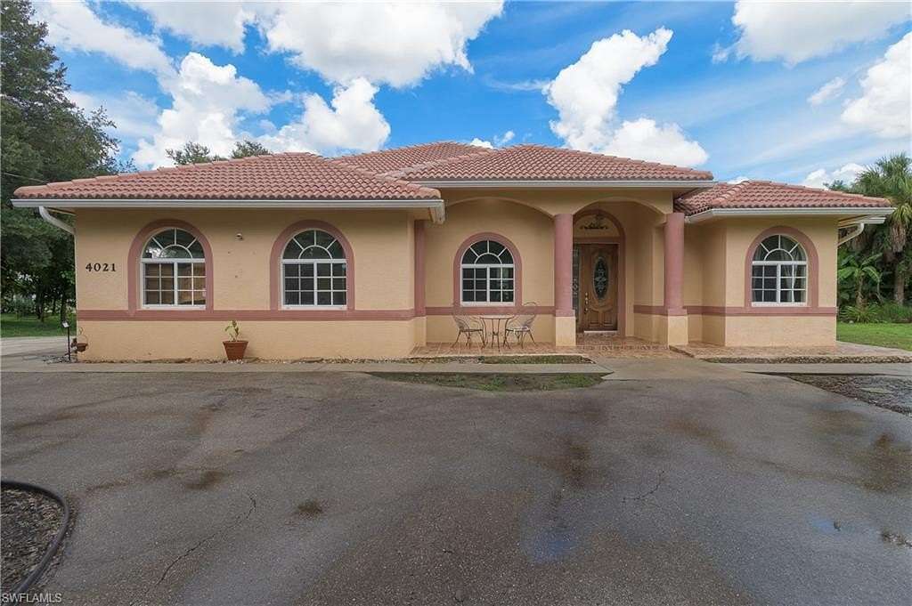 2.27 Acres of Land with Home for Sale in Naples, Florida