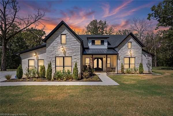 2 Acres of Land with Home for Sale in Van Buren, Arkansas