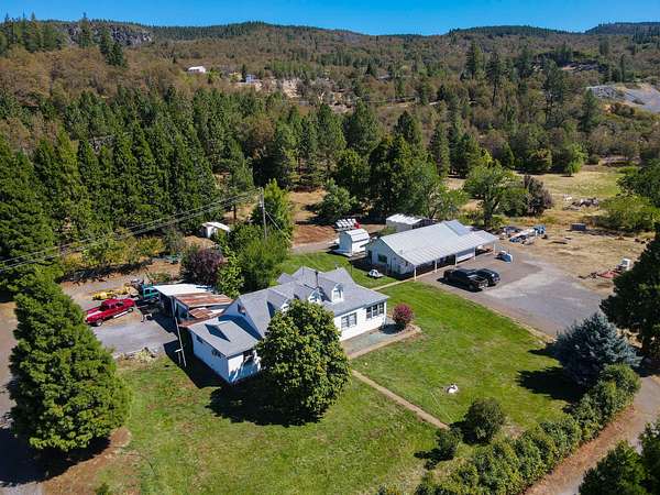39 Acres of Land with Home for Sale in Montgomery Creek, California