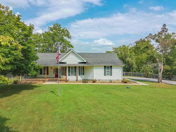2.3 Acres of Land with Home for Sale in Columbia, Tennessee